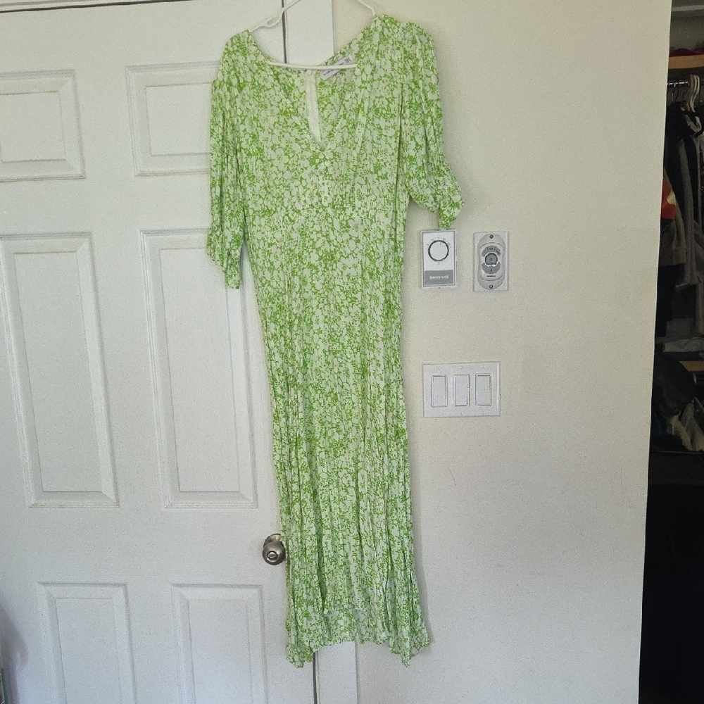 Faithfull the Brand Light Green Floral Long Sleeve Dress